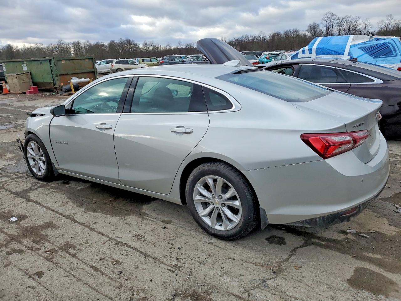 2020 CHEVROLET MALIBU LT photo 2