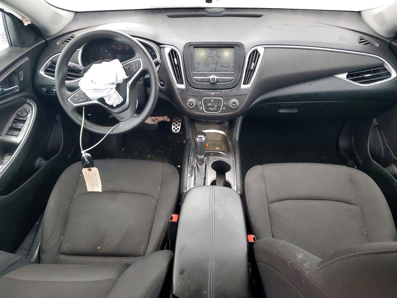 2016 CHEVROLET MALIBU LT photo 8