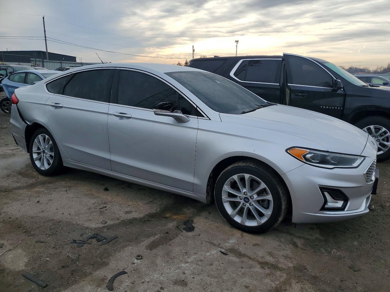 2019 FORD FUSION TITANIUM photo 4