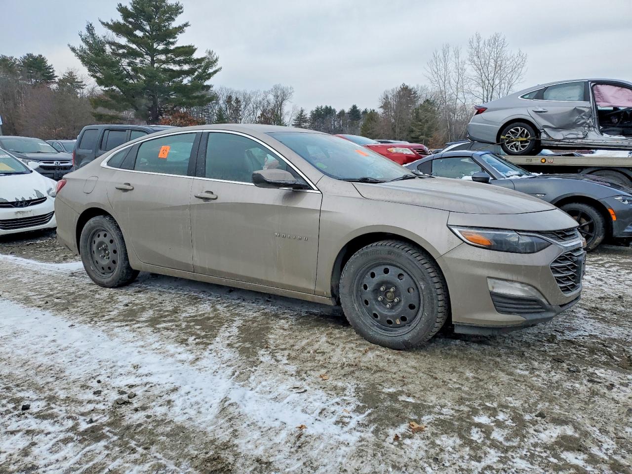 2022 CHEVROLET MALIBU LT photo 4
