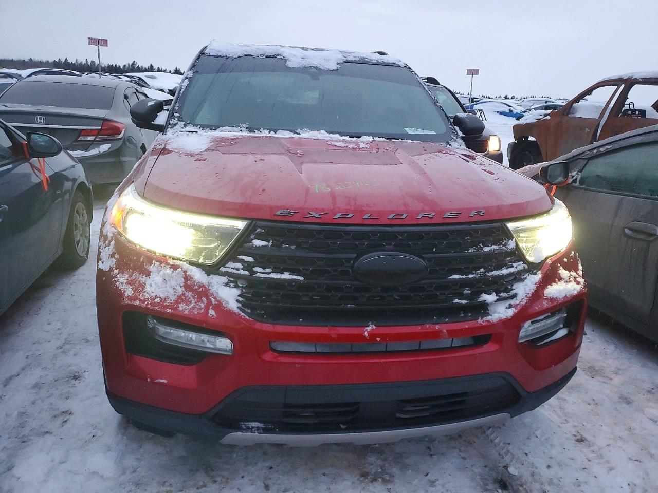 2020 FORD EXPLORER XLT photo 13