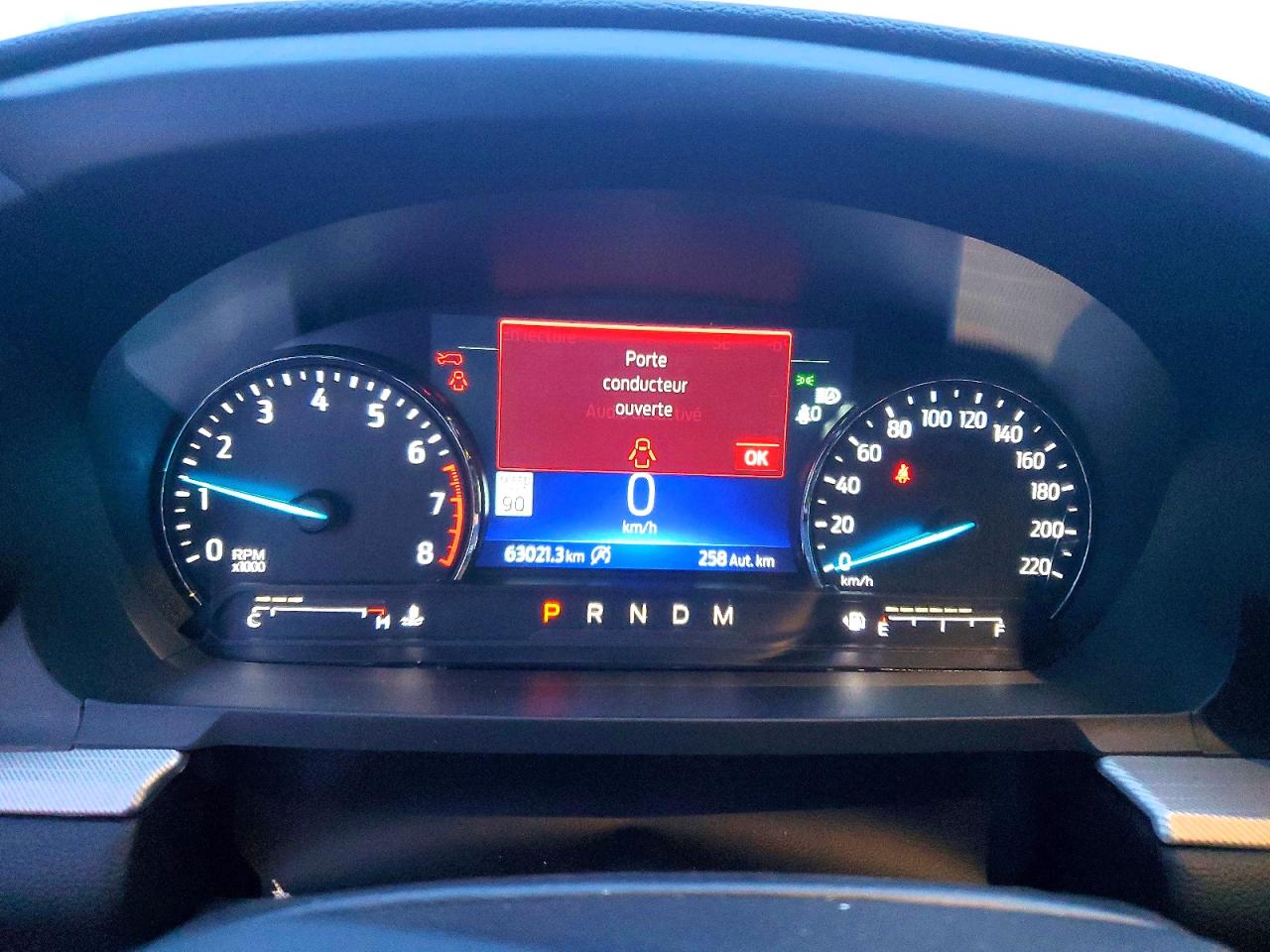 2020 FORD EXPLORER XLT photo 25