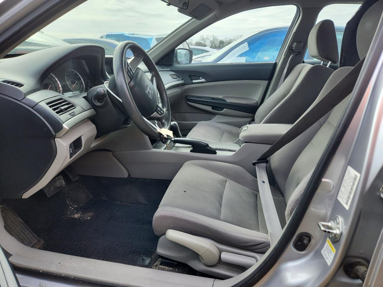 2012 HONDA ACCORD LX photo 7