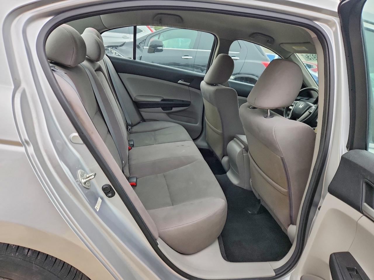 2012 HONDA ACCORD LX photo 10