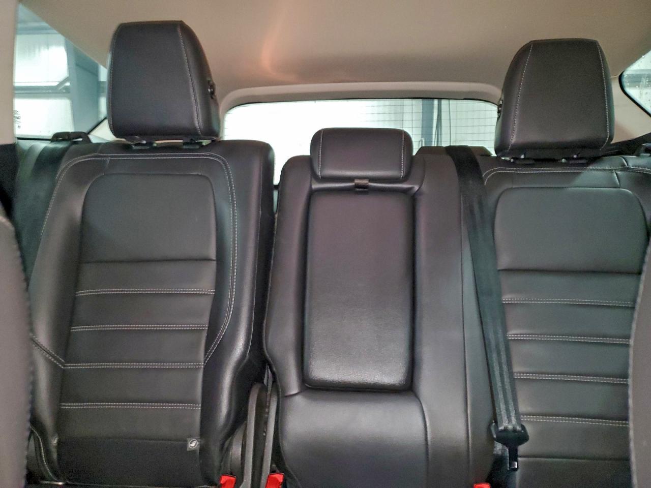 2017 FORD ESCAPE TITANIUM photo 10