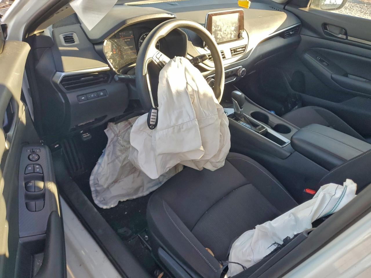 2025 NISSAN ALTIMA S photo 8