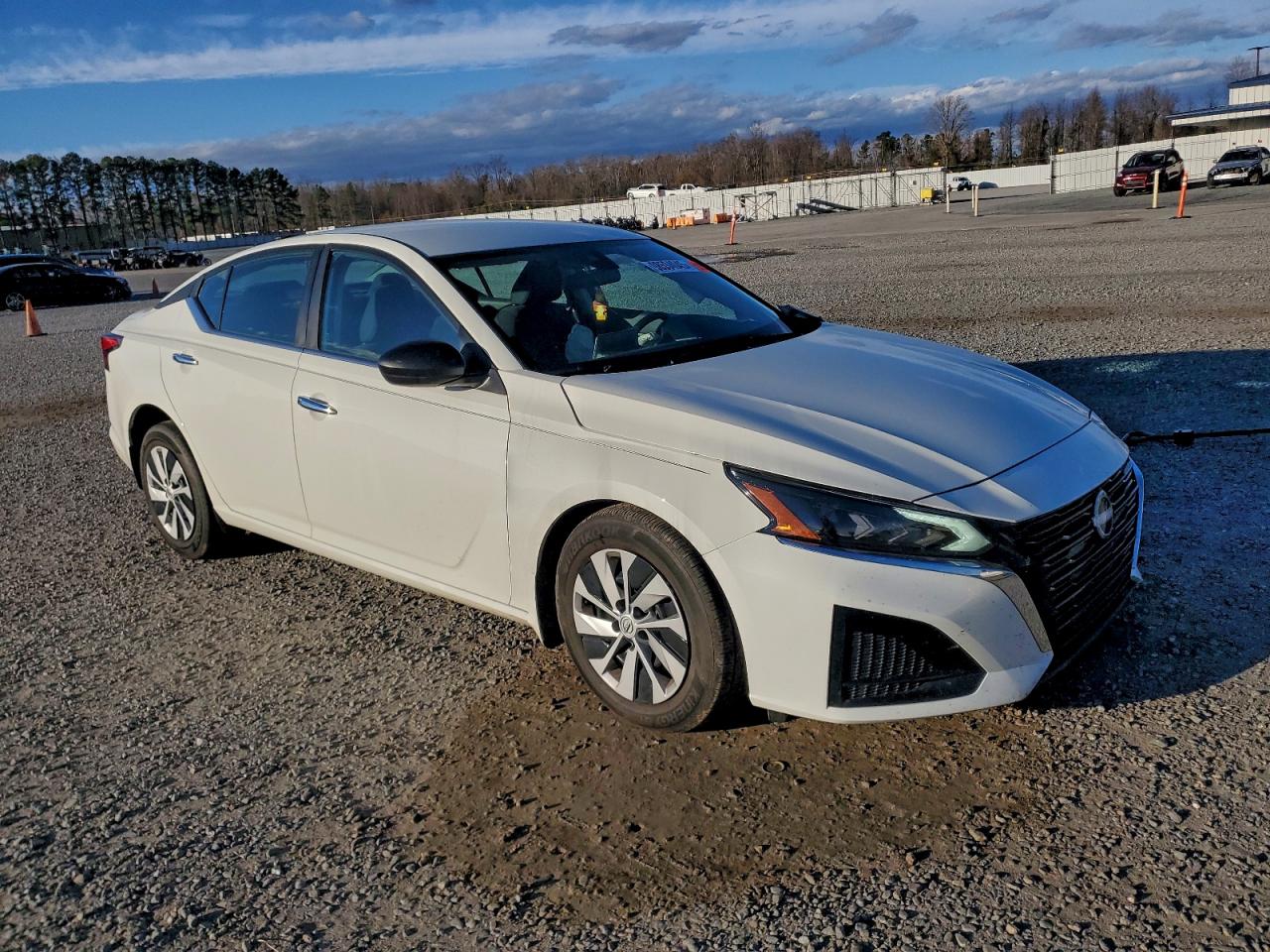2025 NISSAN ALTIMA S photo 4