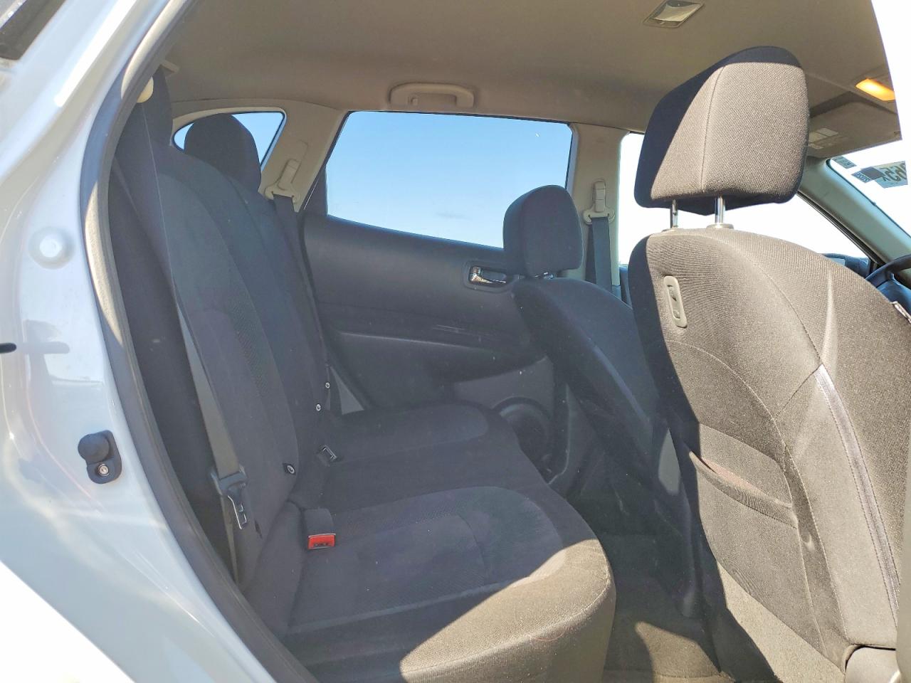 2011 NISSAN ROGUE S photo 21