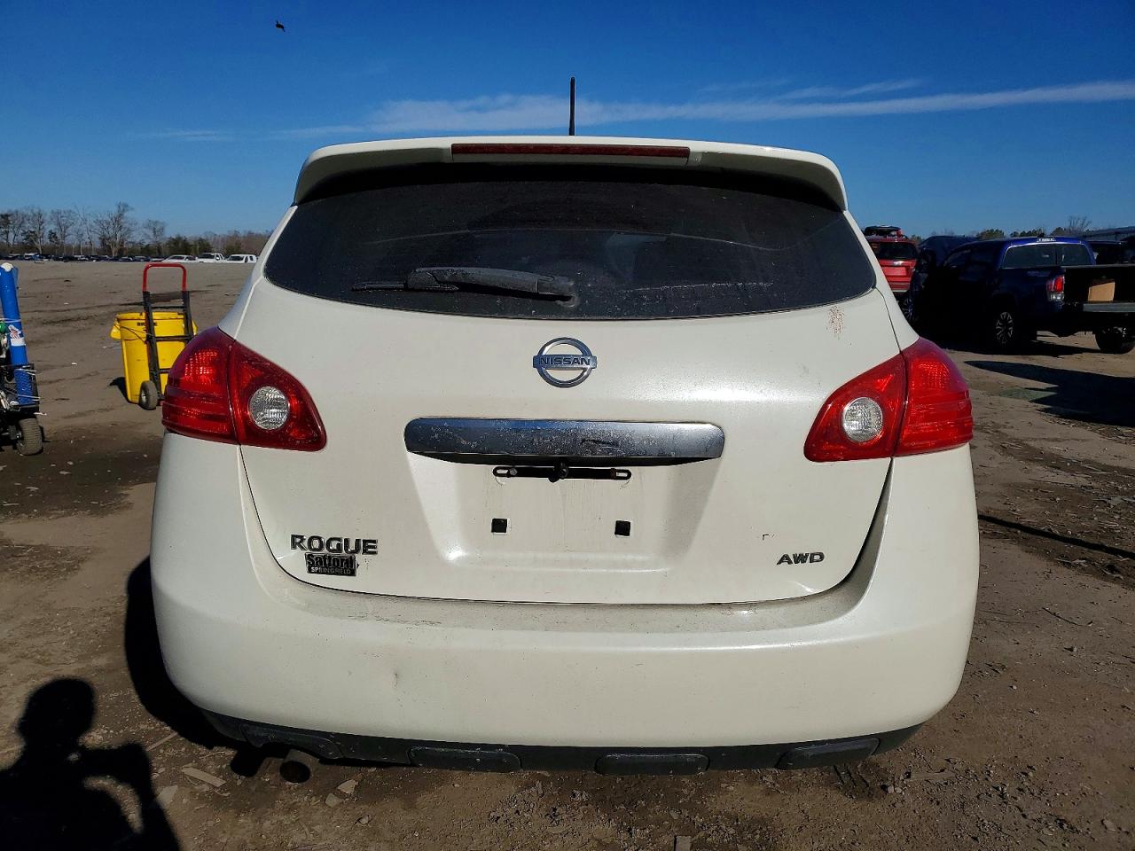2011 NISSAN ROGUE S photo 11