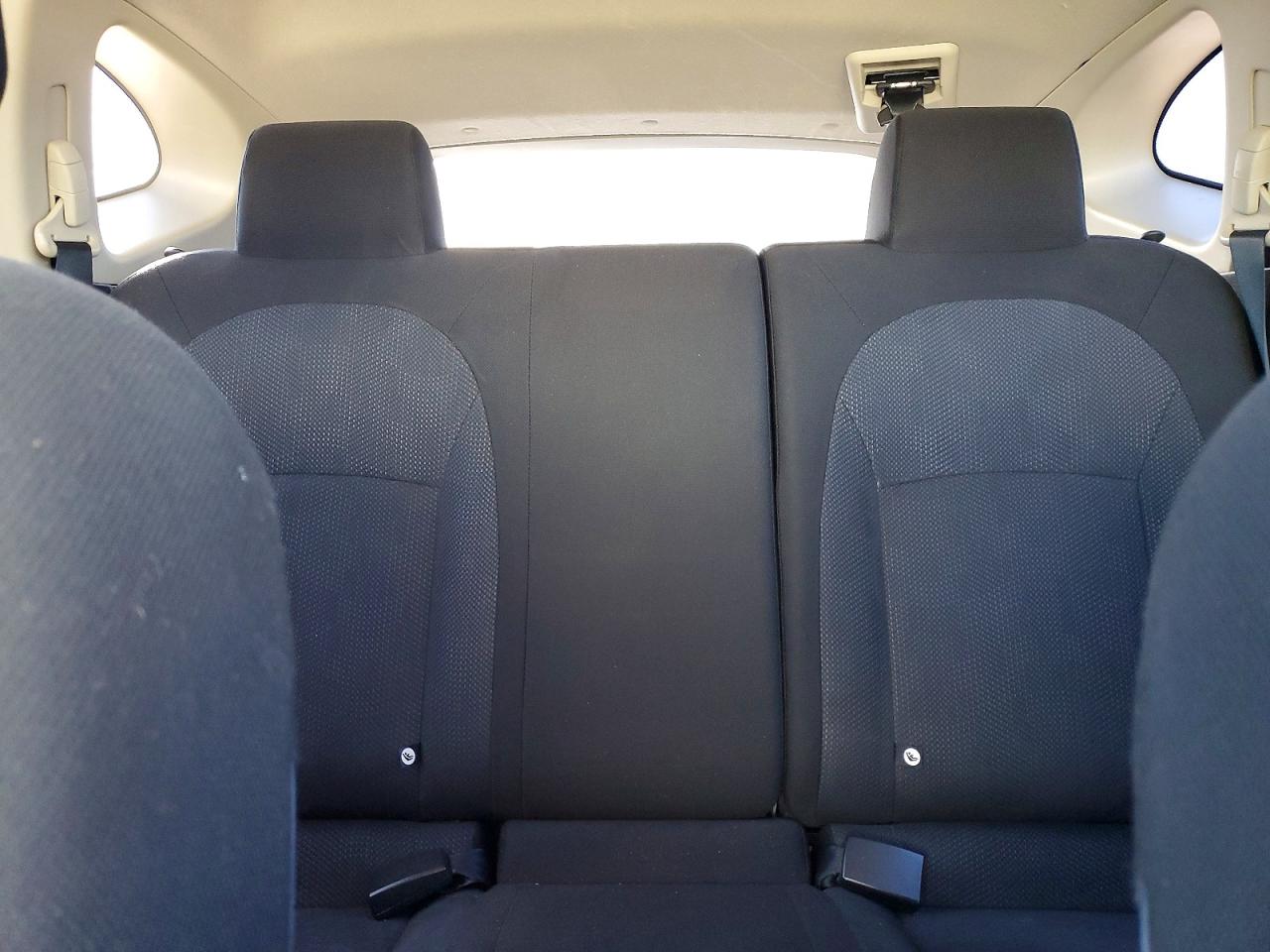 2011 NISSAN ROGUE S photo 19