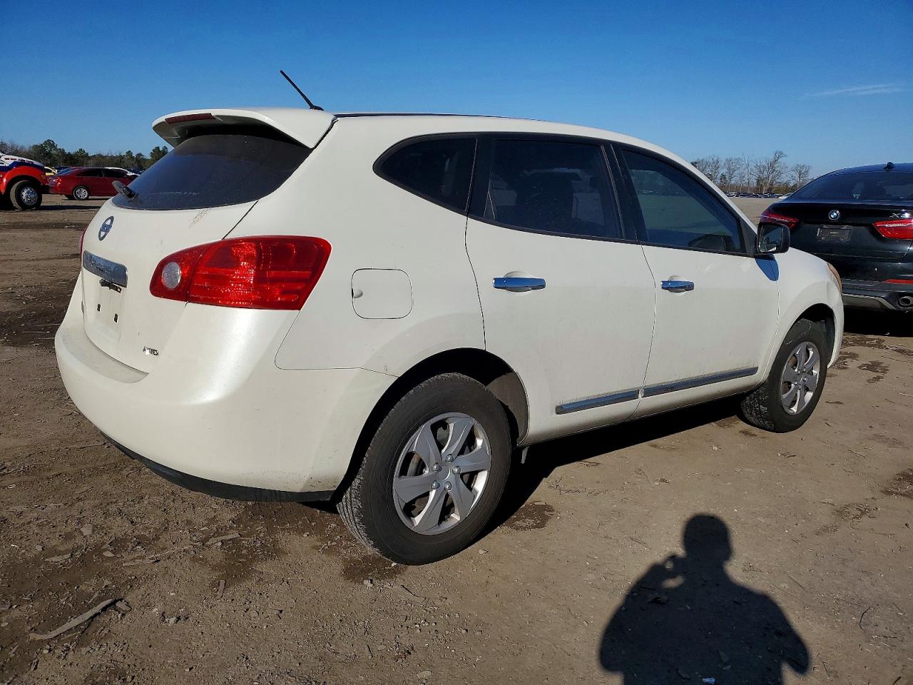 2011 NISSAN ROGUE S photo 5