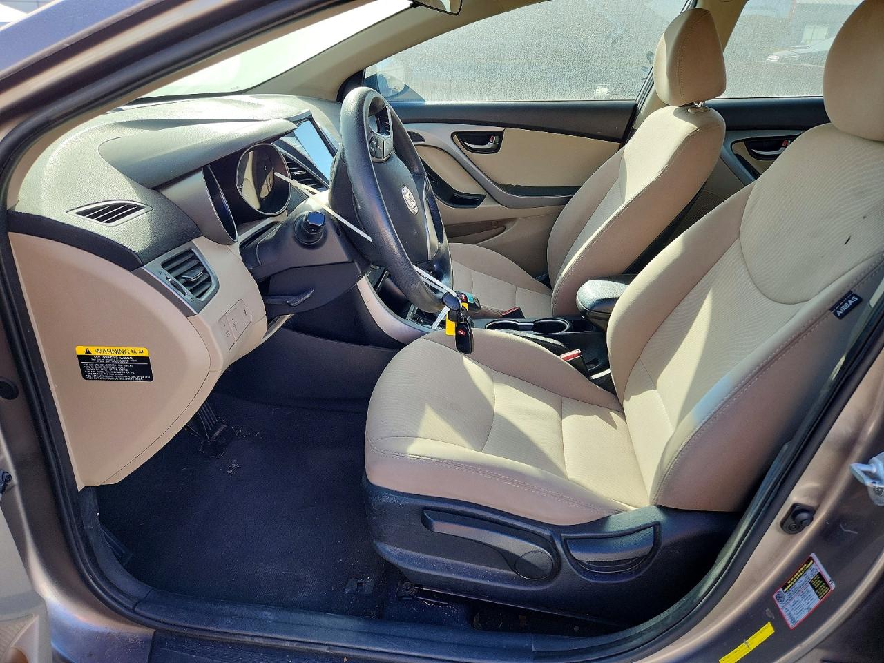 2015 HYUNDAI ELANTRA SE photo 13