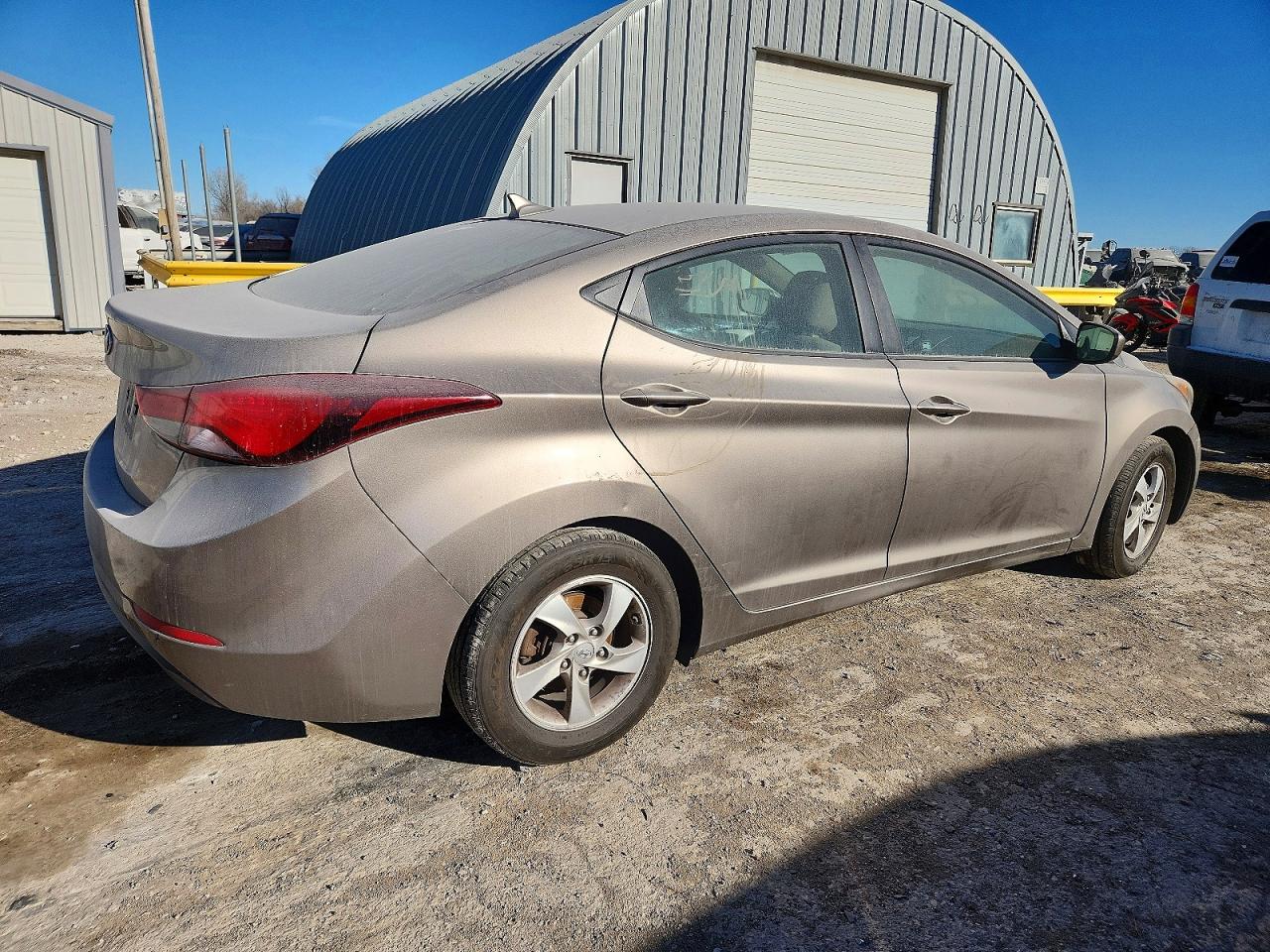 2015 HYUNDAI ELANTRA SE photo 5