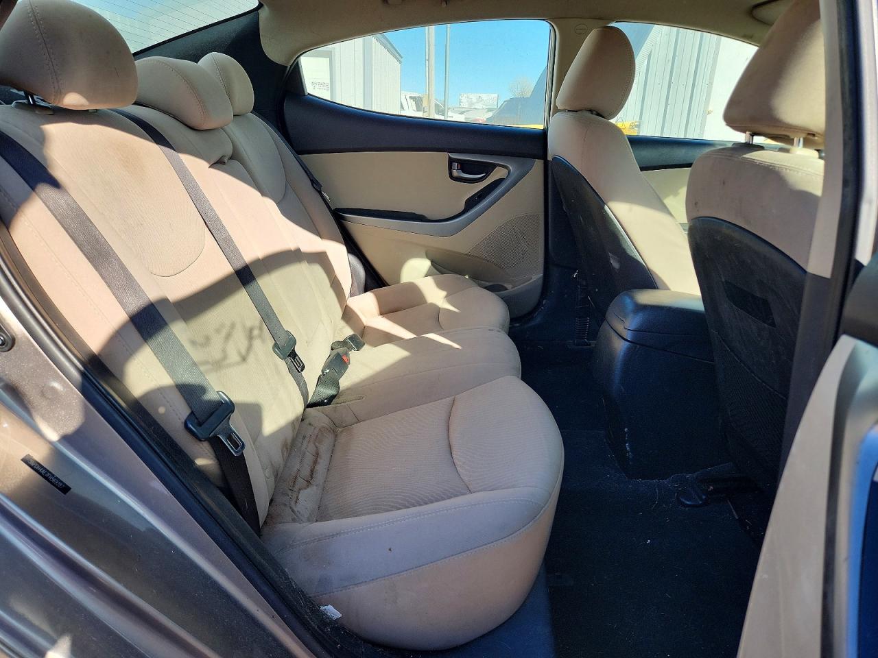2015 HYUNDAI ELANTRA SE photo 19