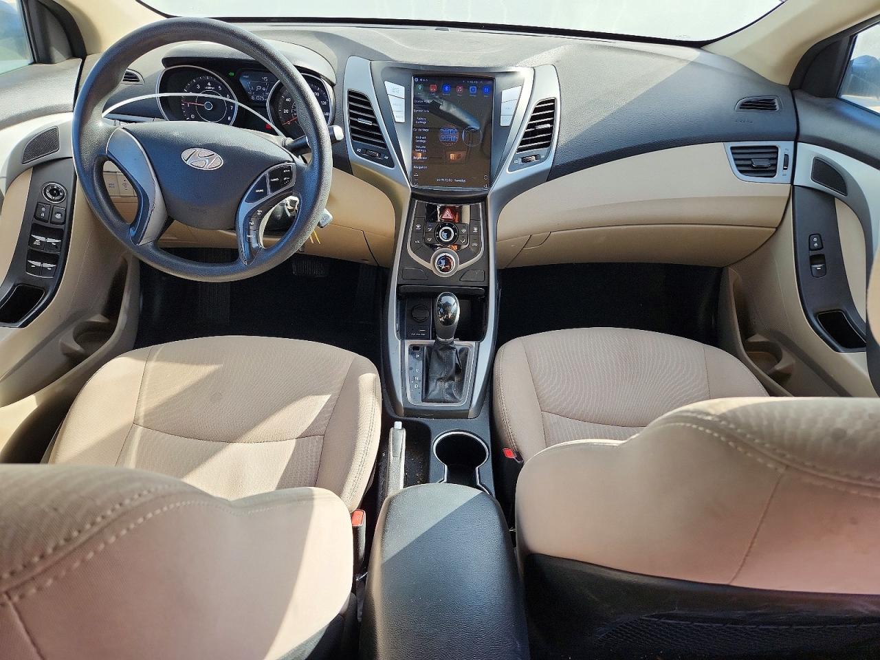 2015 HYUNDAI ELANTRA SE photo 15