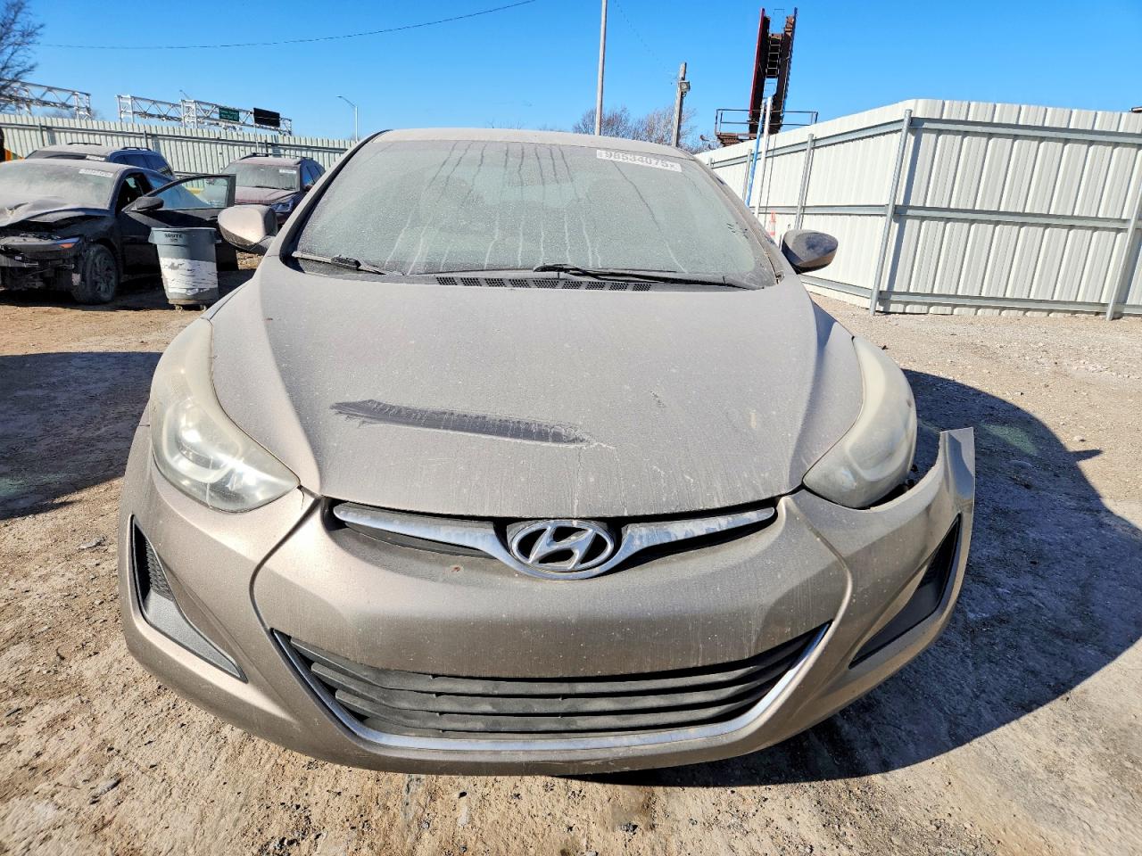 2015 HYUNDAI ELANTRA SE photo 9