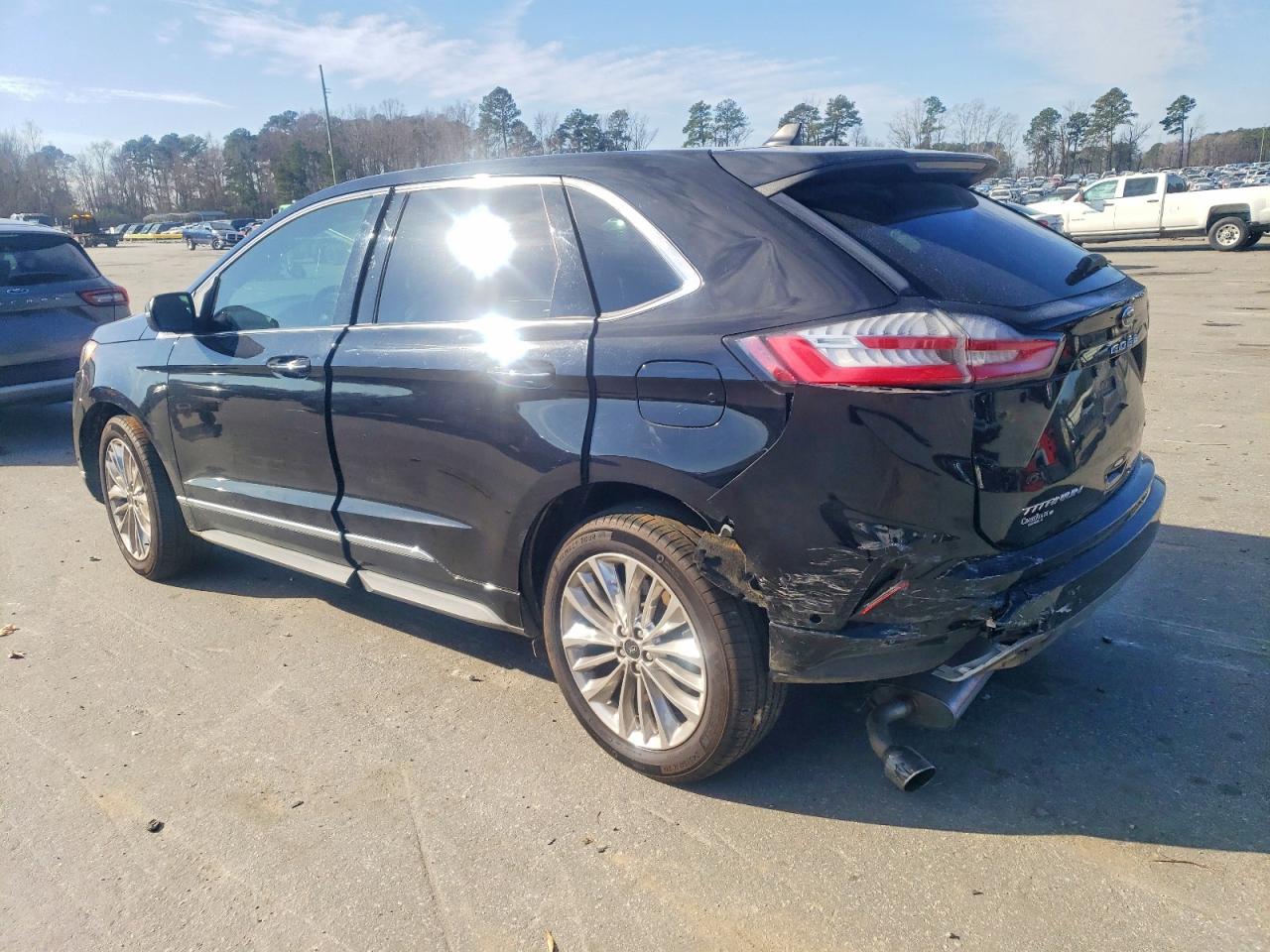 2024 FORD EDGE TITANIUM photo 2