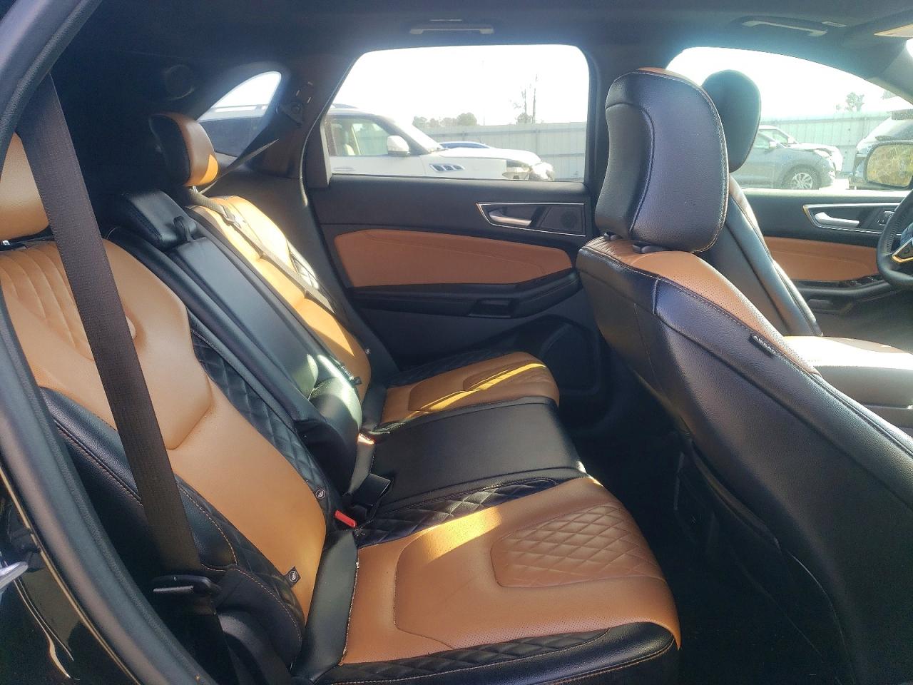 2024 FORD EDGE TITANIUM photo 11