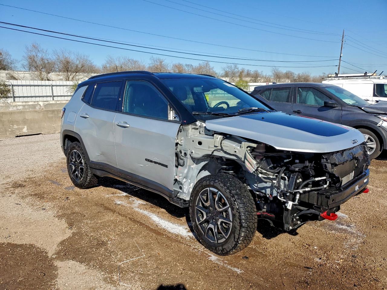 2024 JEEP COMPASS TRAILHAWK photo 4