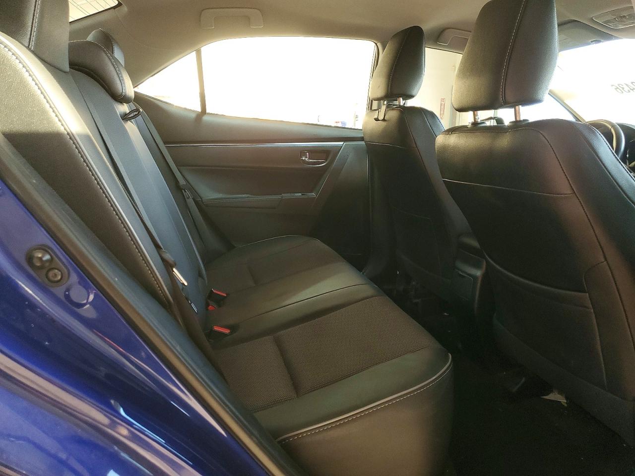 2016 TOYOTA COROLLA L photo 10