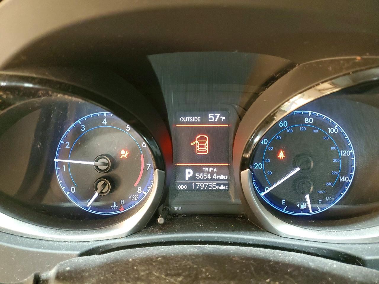 2016 TOYOTA COROLLA L photo 9