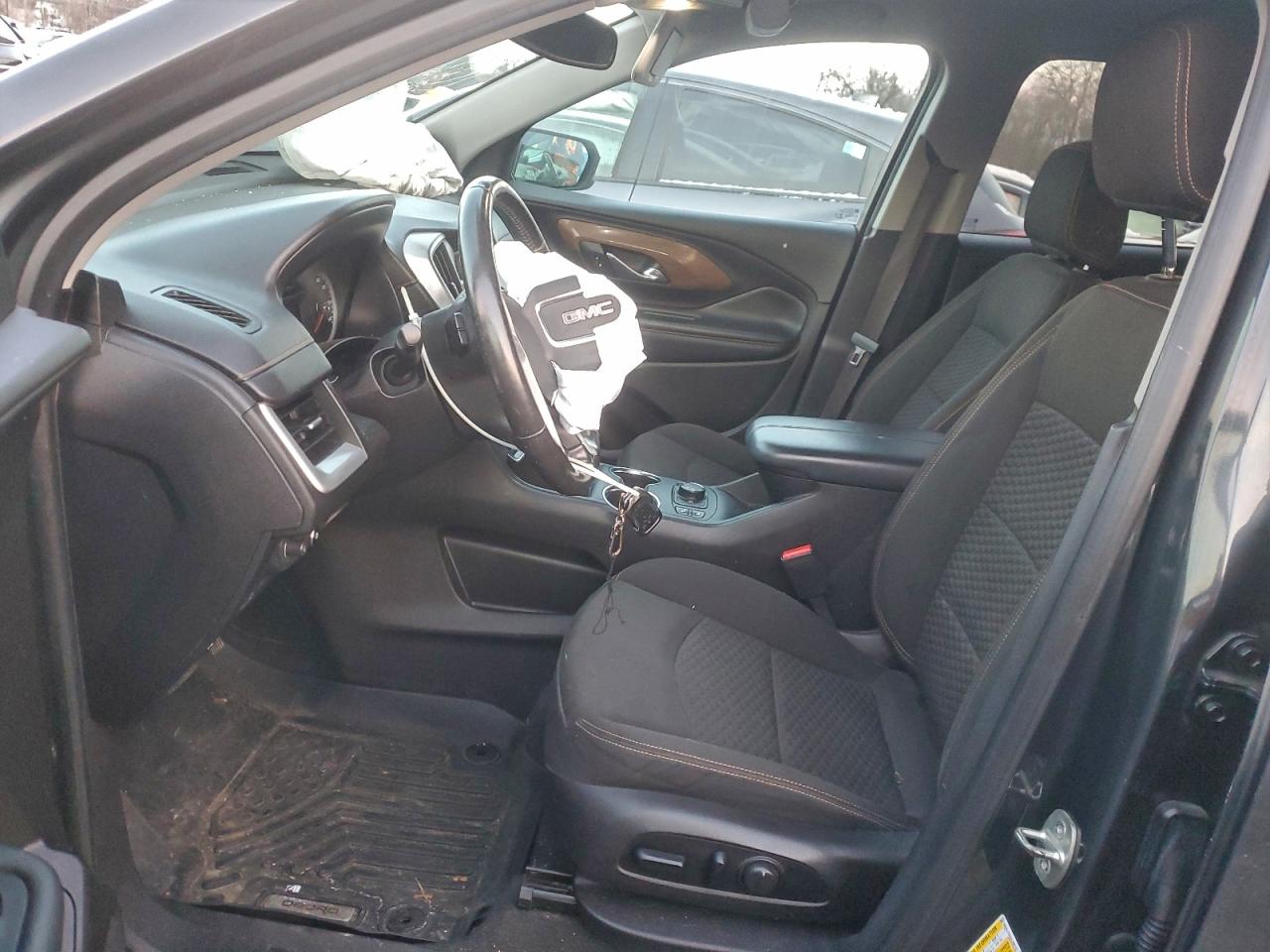 2018 GMC TERRAIN SLE photo 7