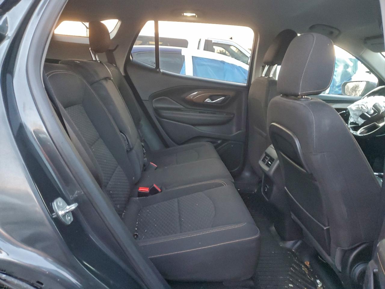 2018 GMC TERRAIN SLE photo 11
