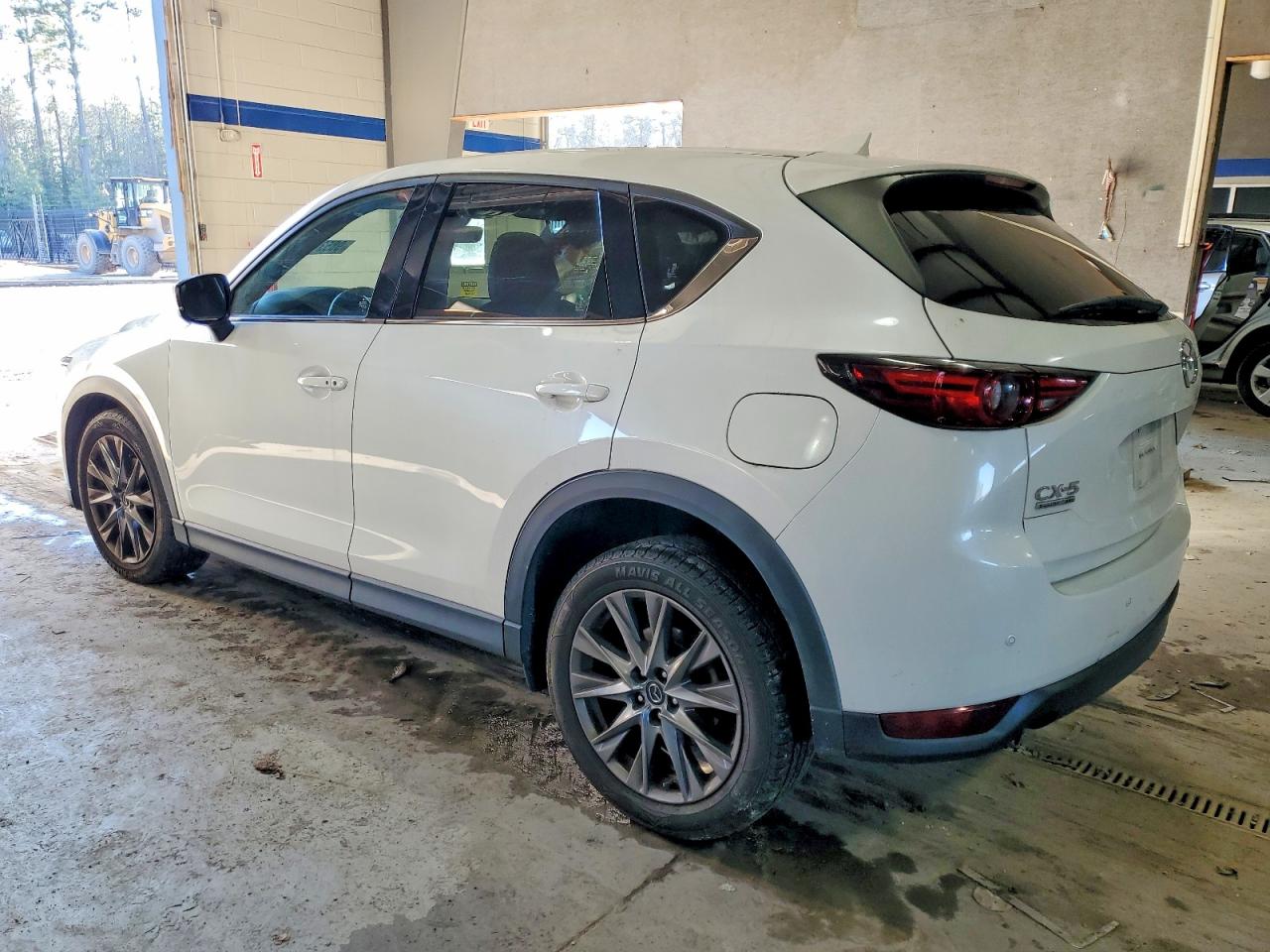 2021 MAZDA CX-5 SIGNATURE photo 2