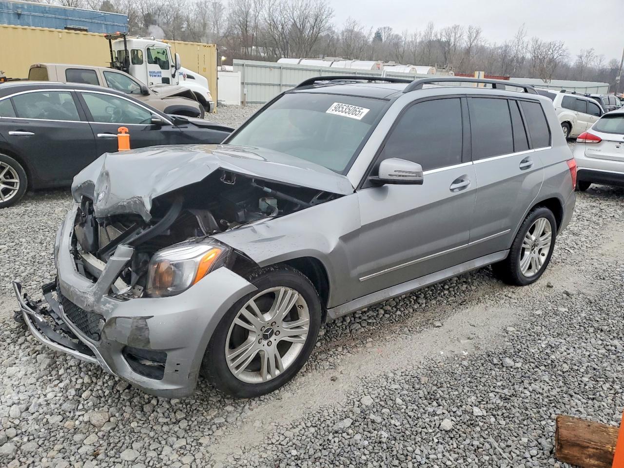 2015 MERCEDES-BENZ GLK