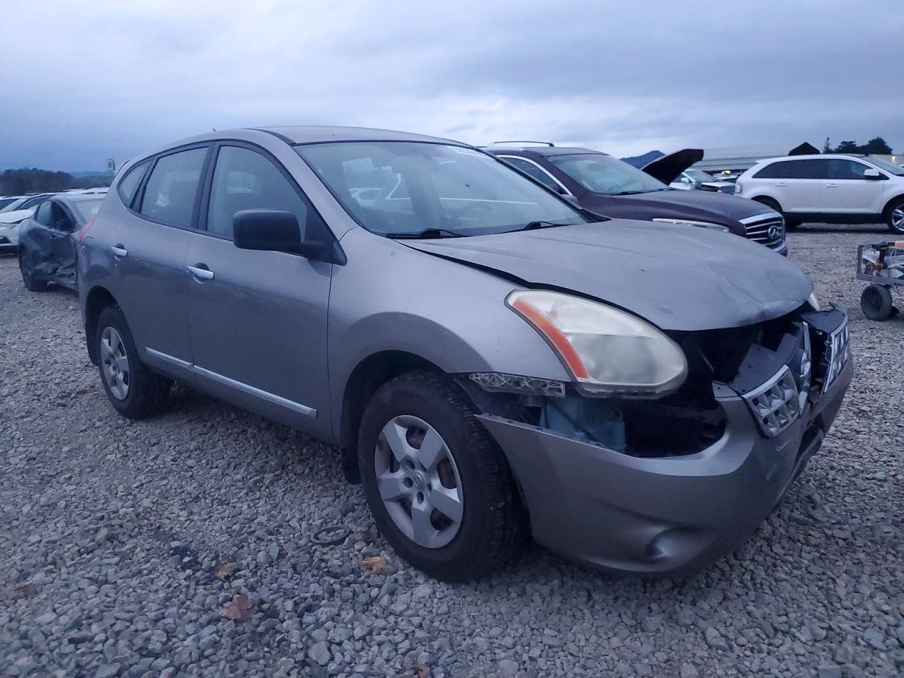 2011 NISSAN ROGUE S photo 4