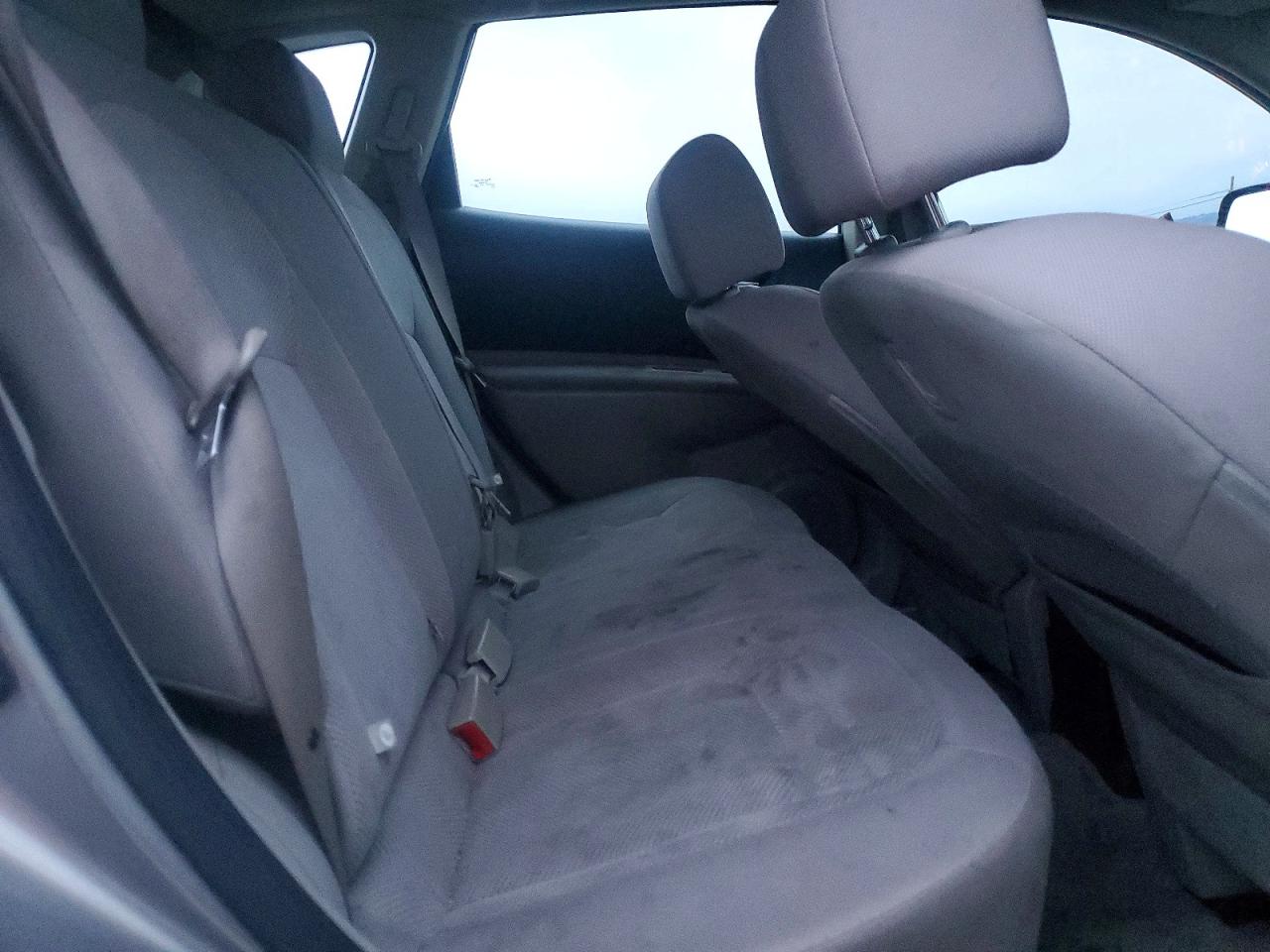 2011 NISSAN ROGUE S photo 11