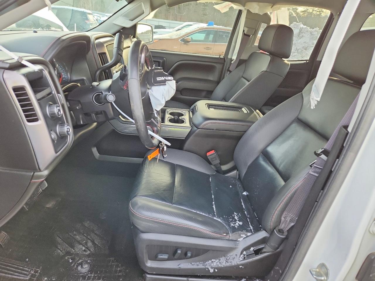 2017 GMC SIERRA K1500 SLT photo 13