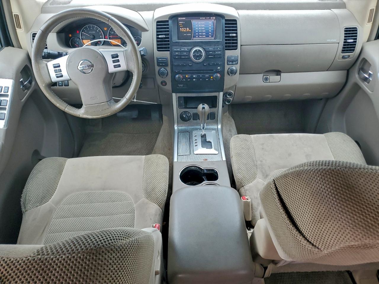 2011 NISSAN PATHFINDER S photo 8