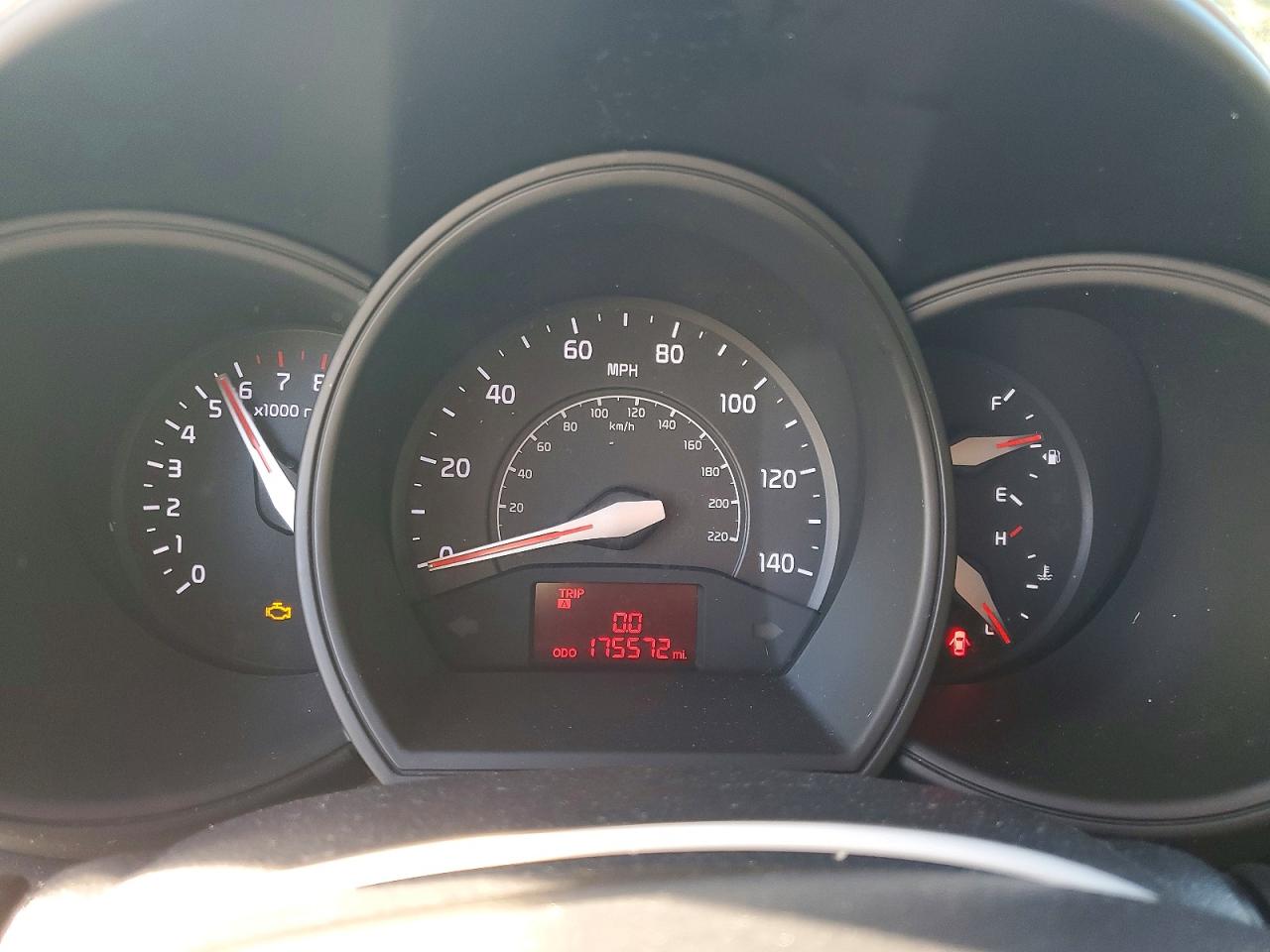 2016 KIA RIO LX photo 9