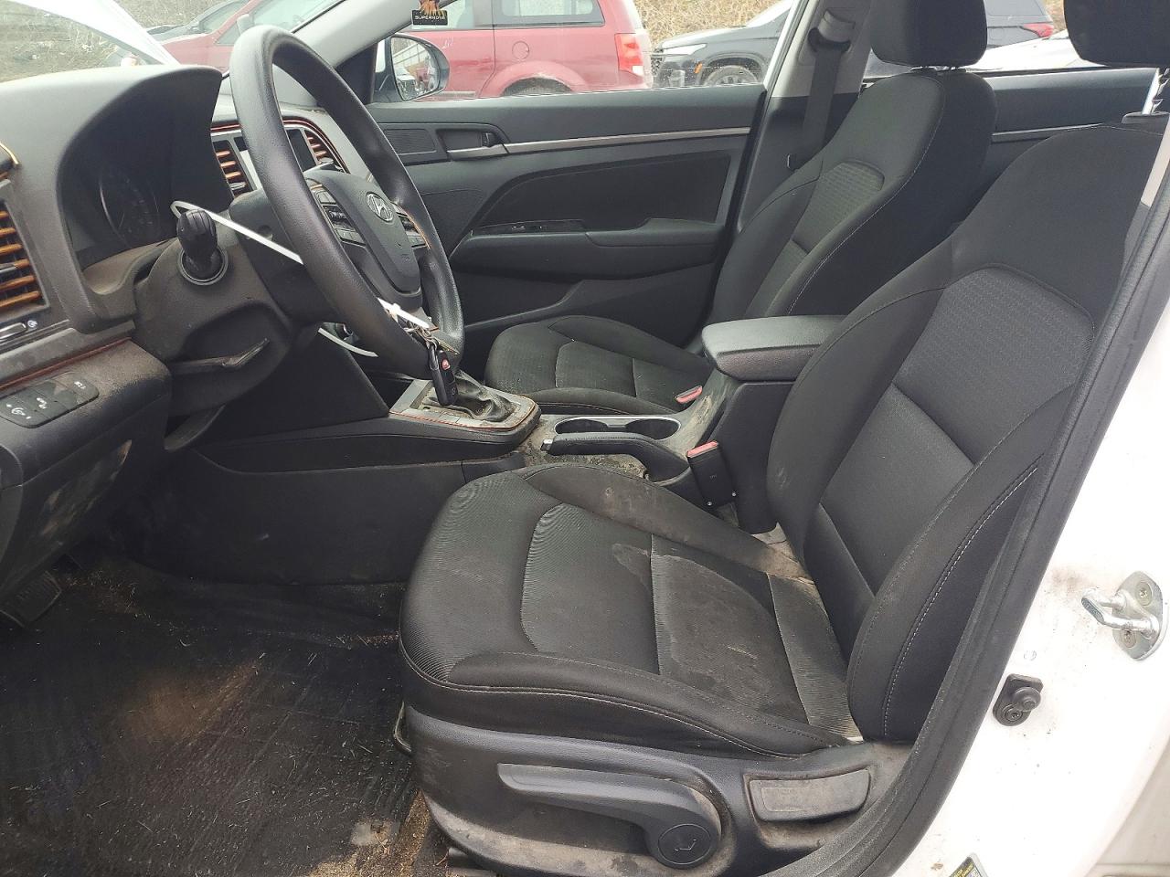2018 HYUNDAI ELANTRA SEL photo 7