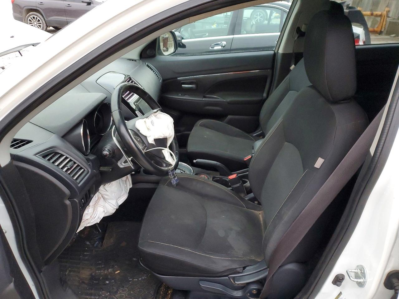 2015 MITSUBISHI OUTLANDER SPORT SE photo 7