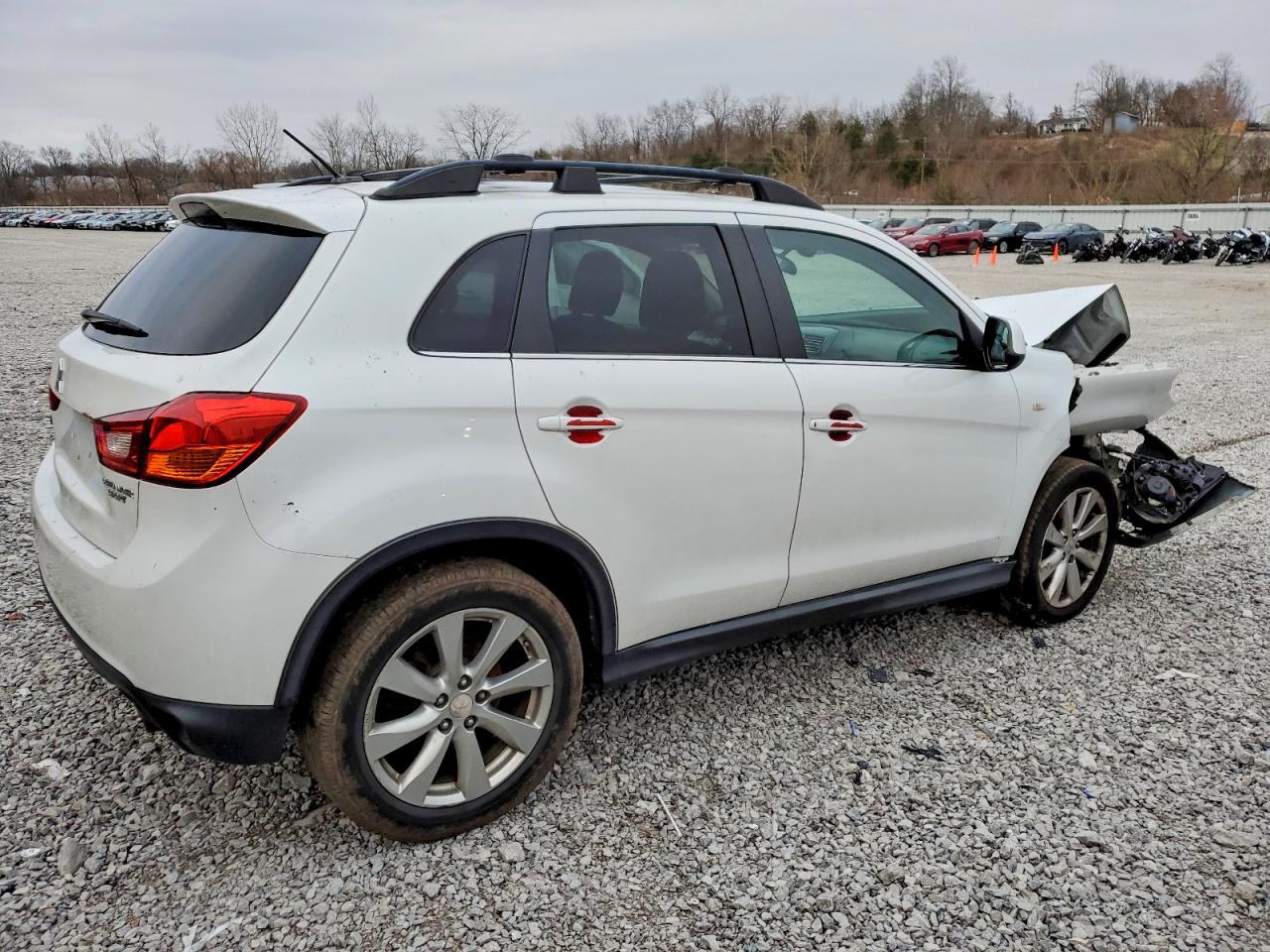 2015 MITSUBISHI OUTLANDER SPORT SE photo 3