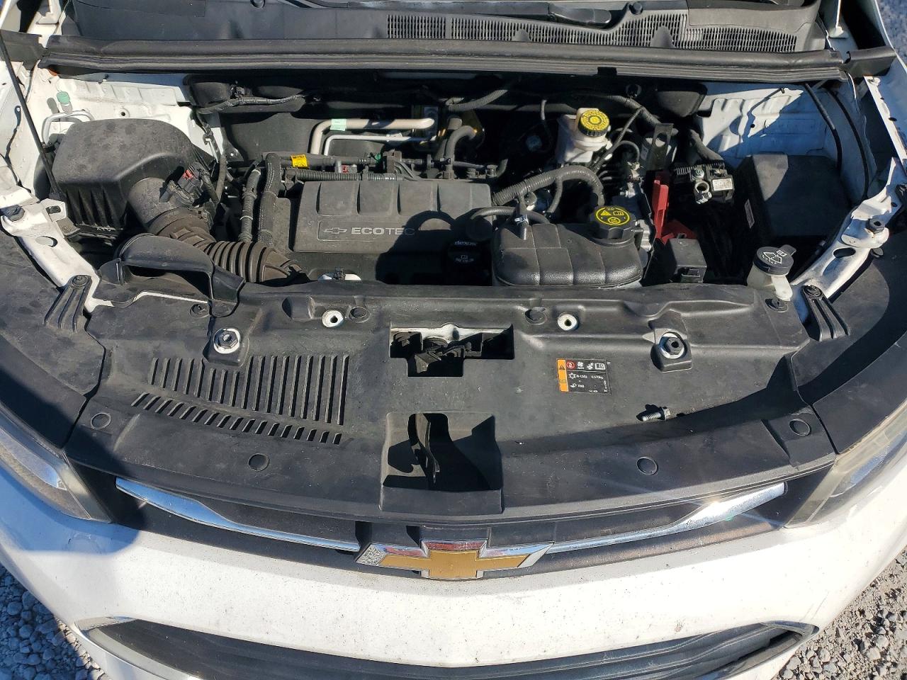 2017 CHEVROLET TRAX LS photo 11