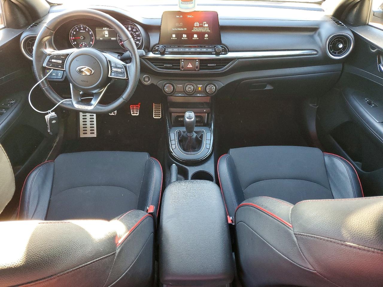 2021 KIA FORTE GT photo 8