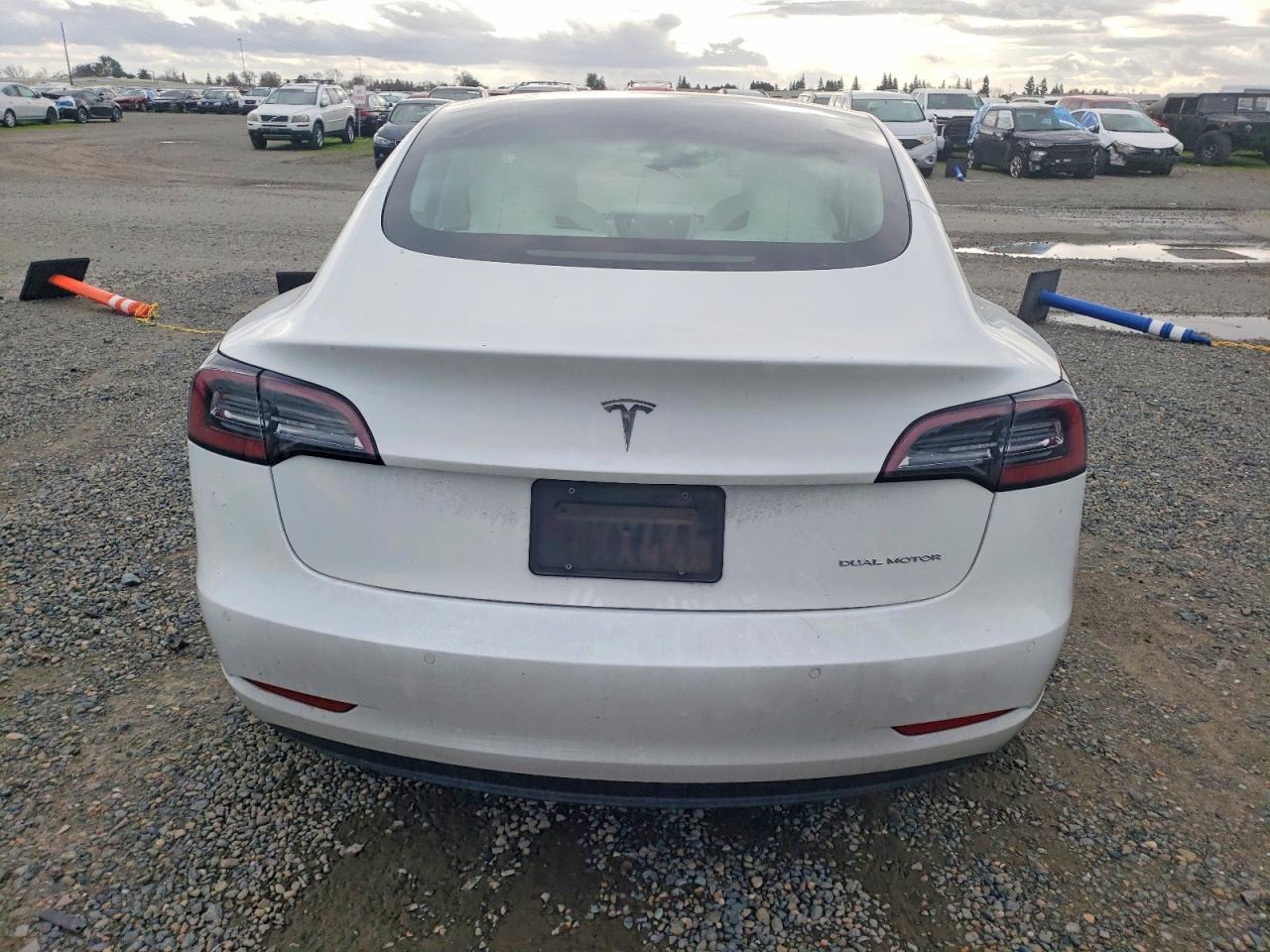 2022 TESLA MODEL 3 photo 6