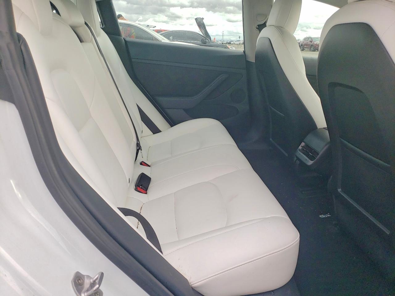 2022 TESLA MODEL 3 photo 10
