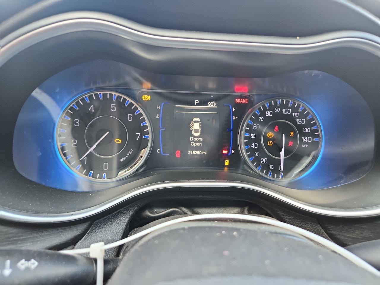 2015 CHRYSLER 200 LIMITED photo 17