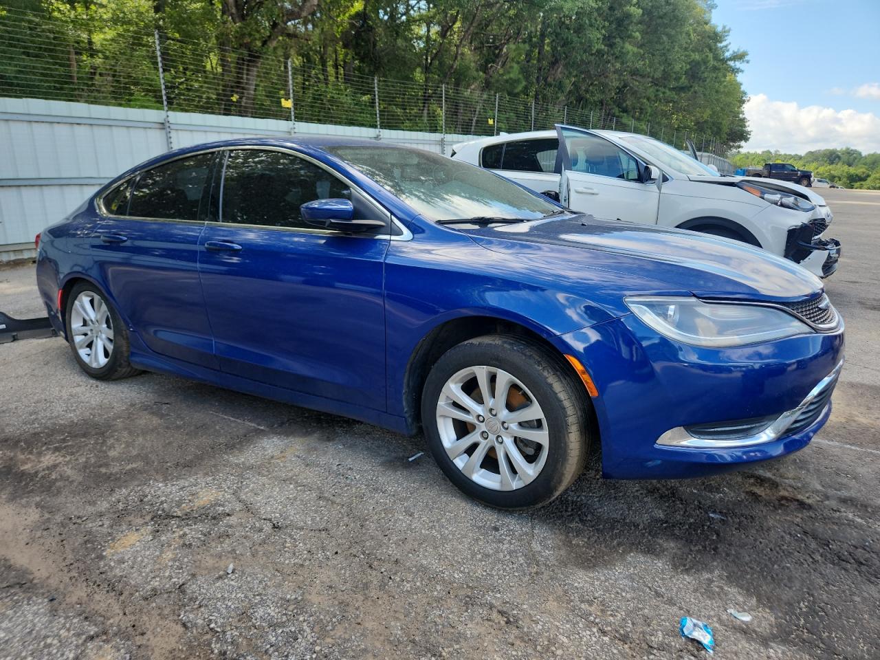 2015 CHRYSLER 200 LIMITED photo 7