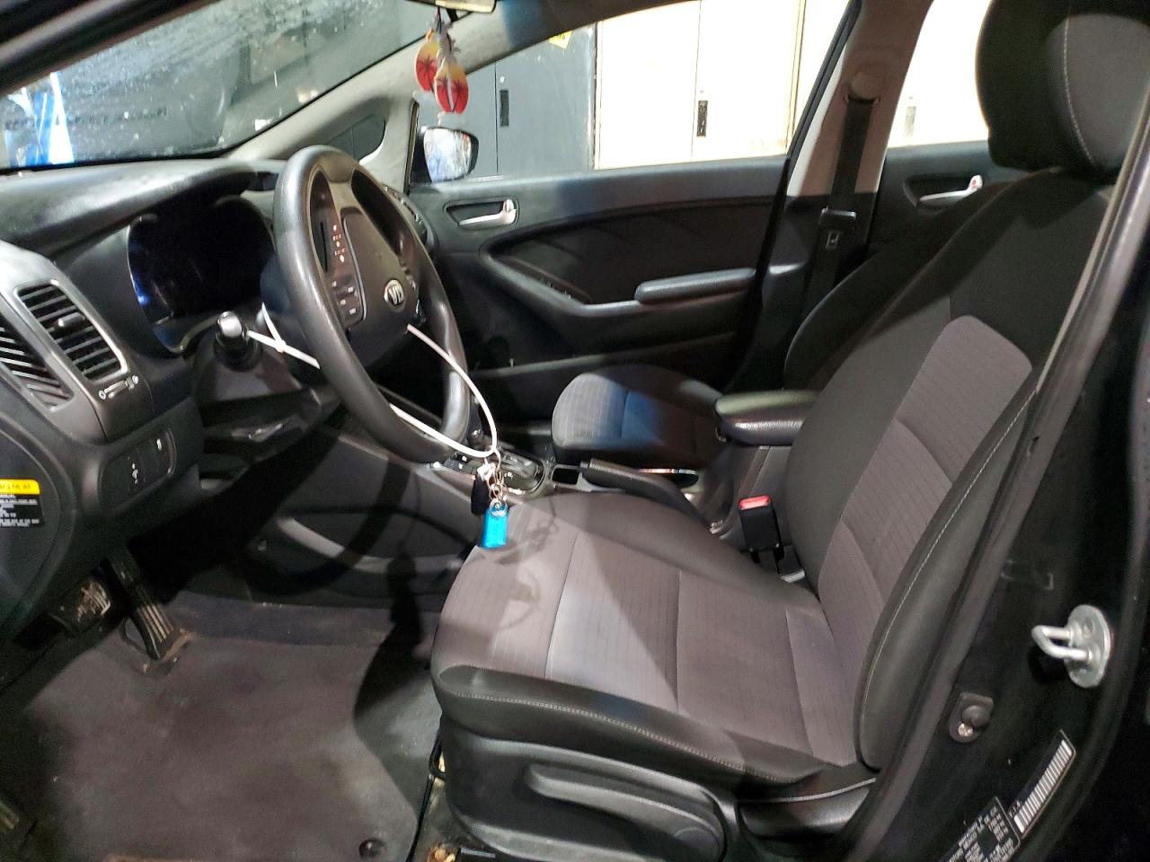 2018 KIA FORTE LX photo 13