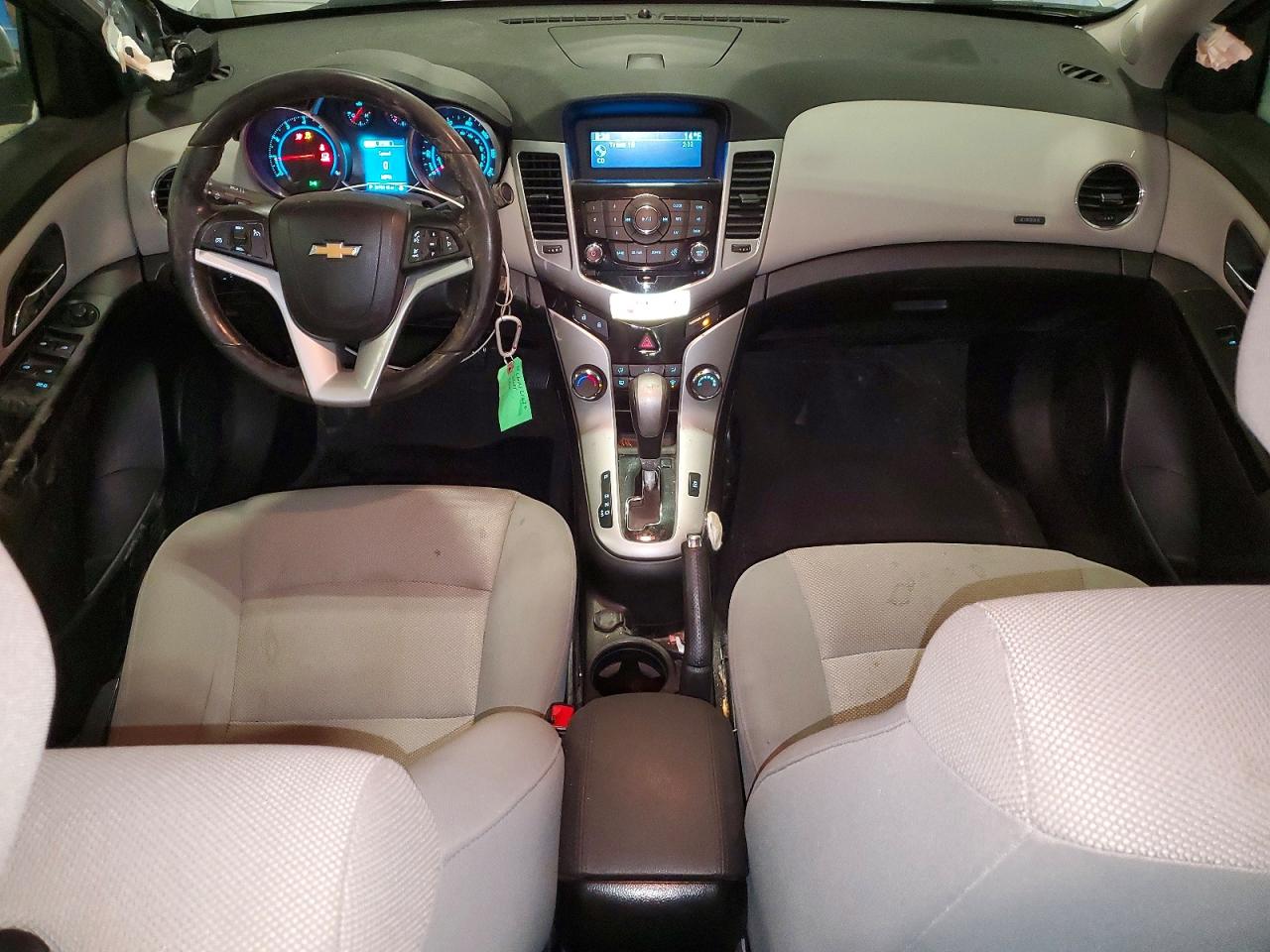 2014 CHEVROLET CRUZE LT photo 8