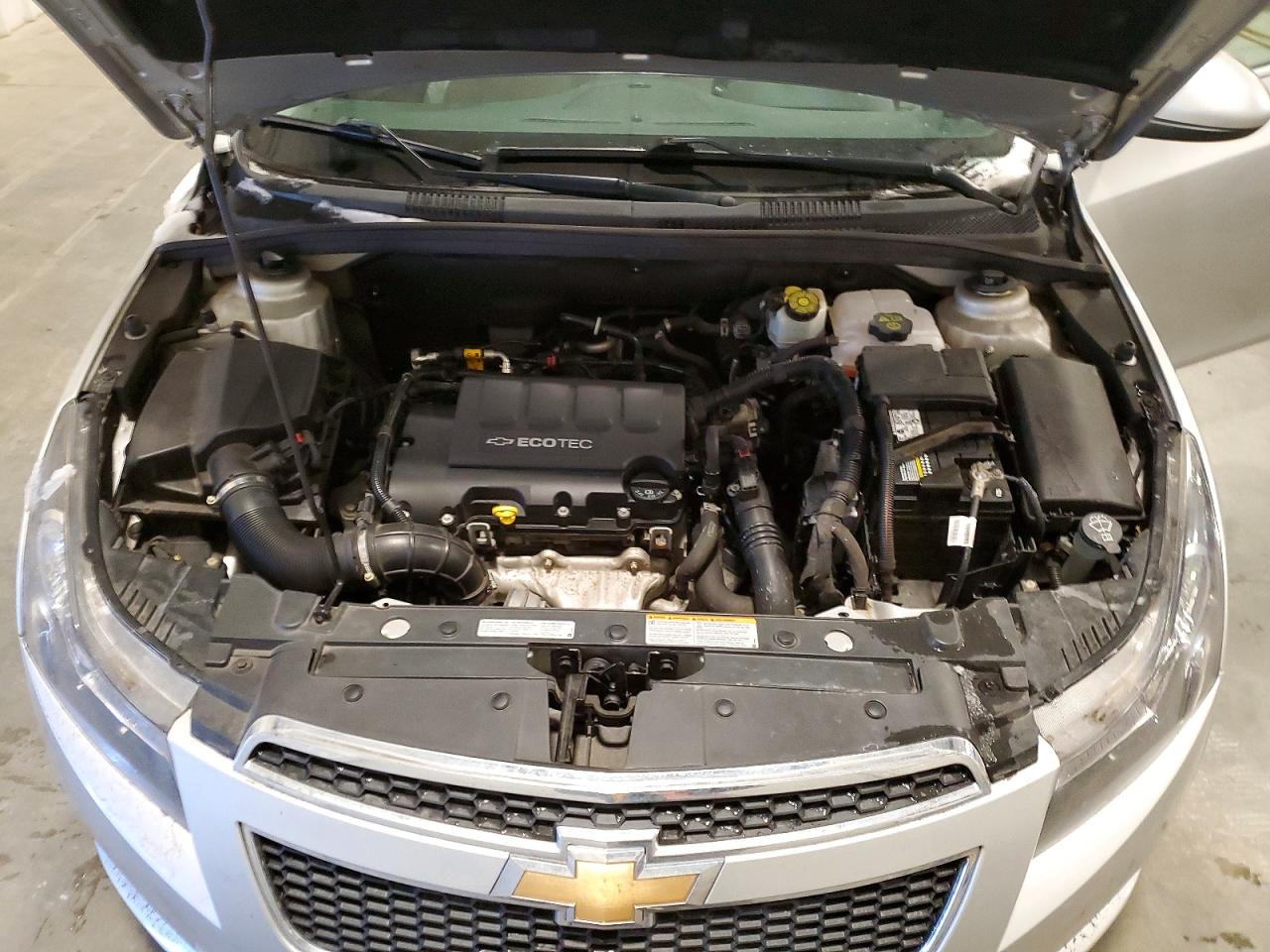 2014 CHEVROLET CRUZE LT photo 11