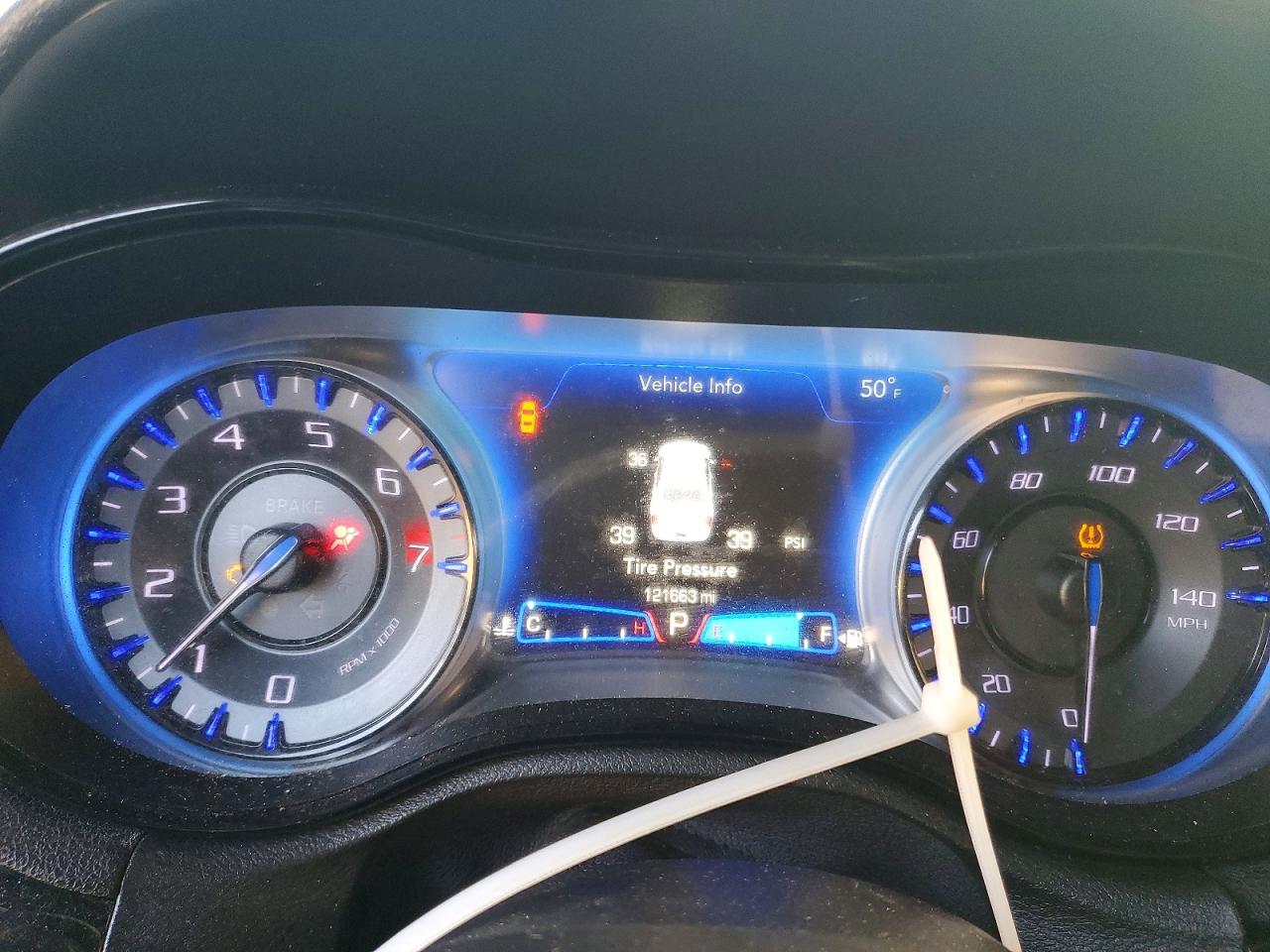 2019 CHRYSLER 300 S photo 9