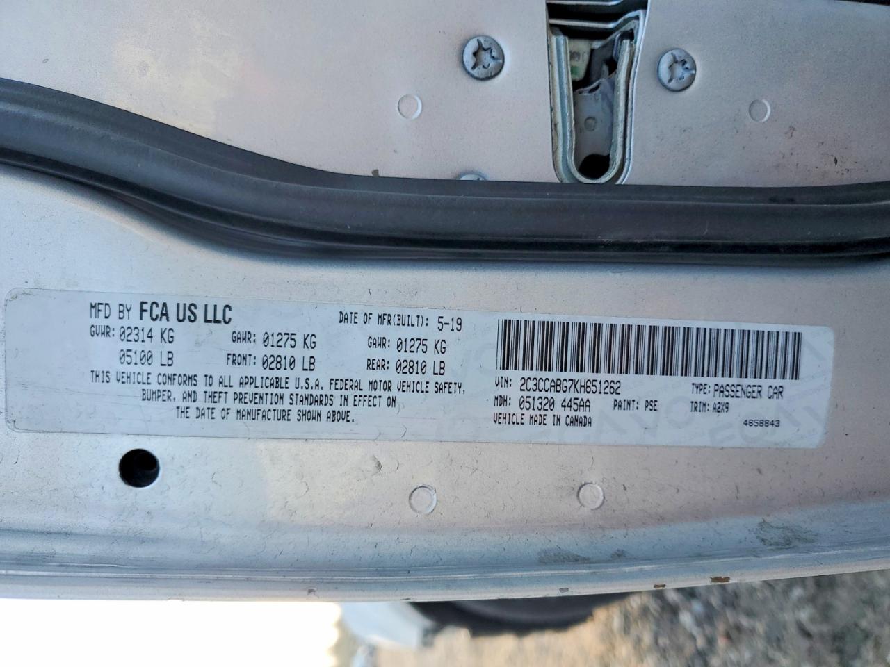 2019 CHRYSLER 300 S photo 12