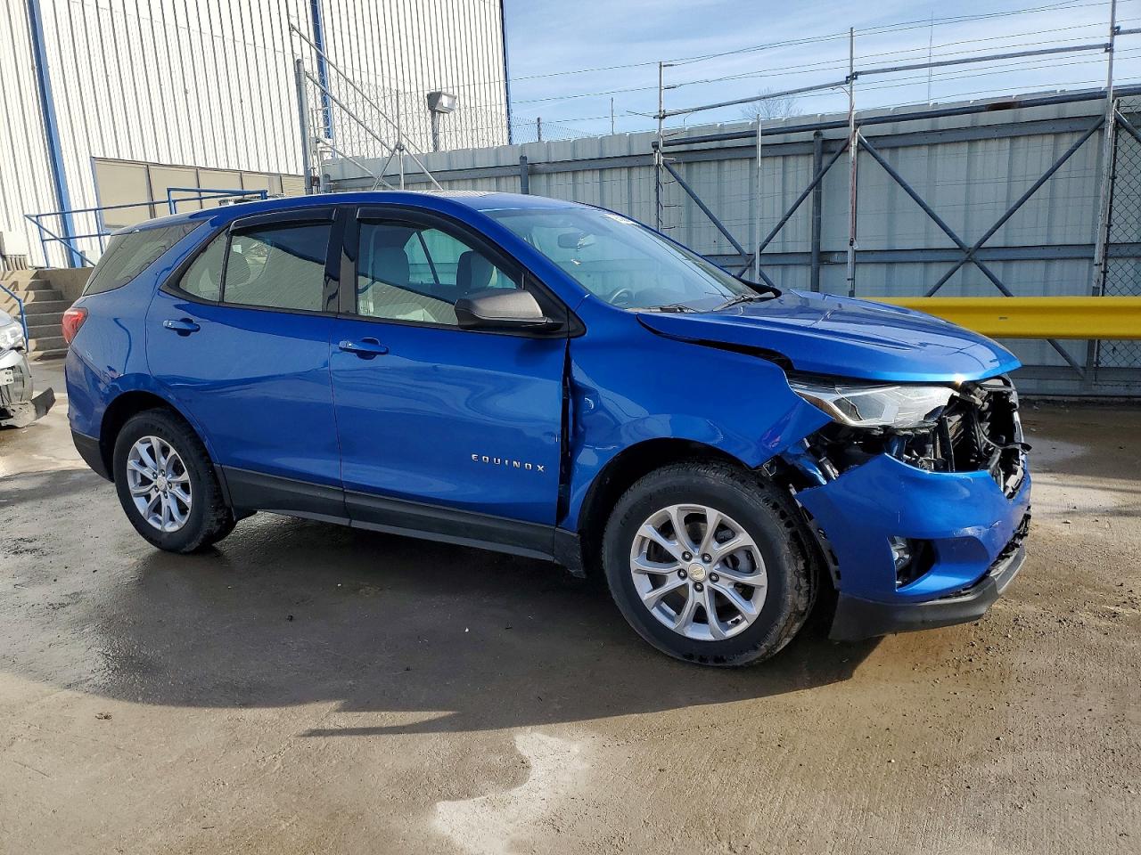 2019 CHEVROLET EQUINOX LS photo 4
