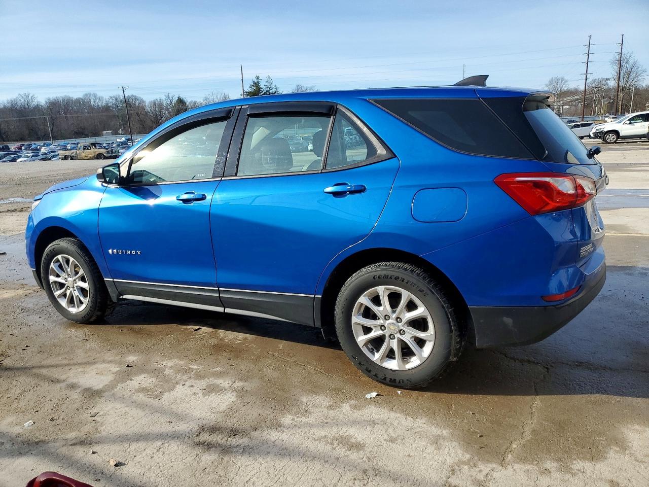 2019 CHEVROLET EQUINOX LS photo 2